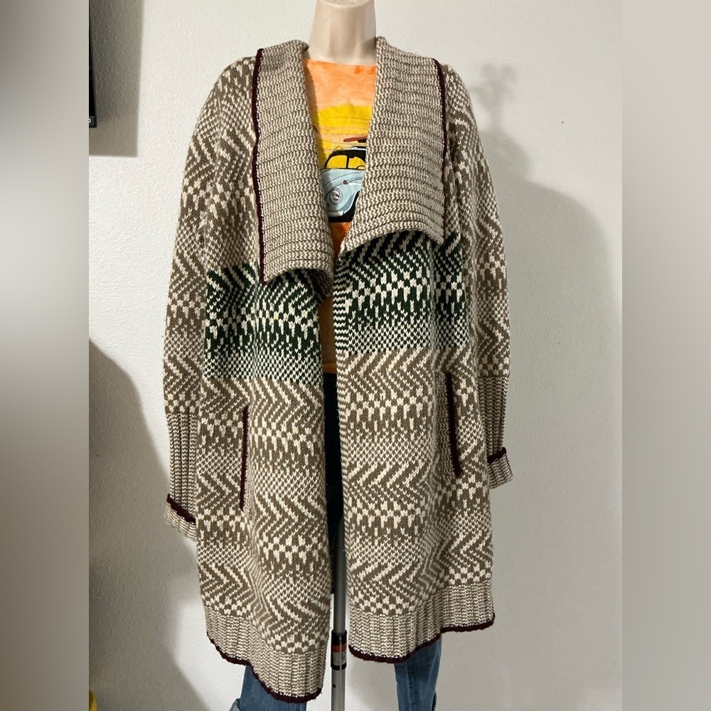 Soft Surroundings Beige and Green Cardigan